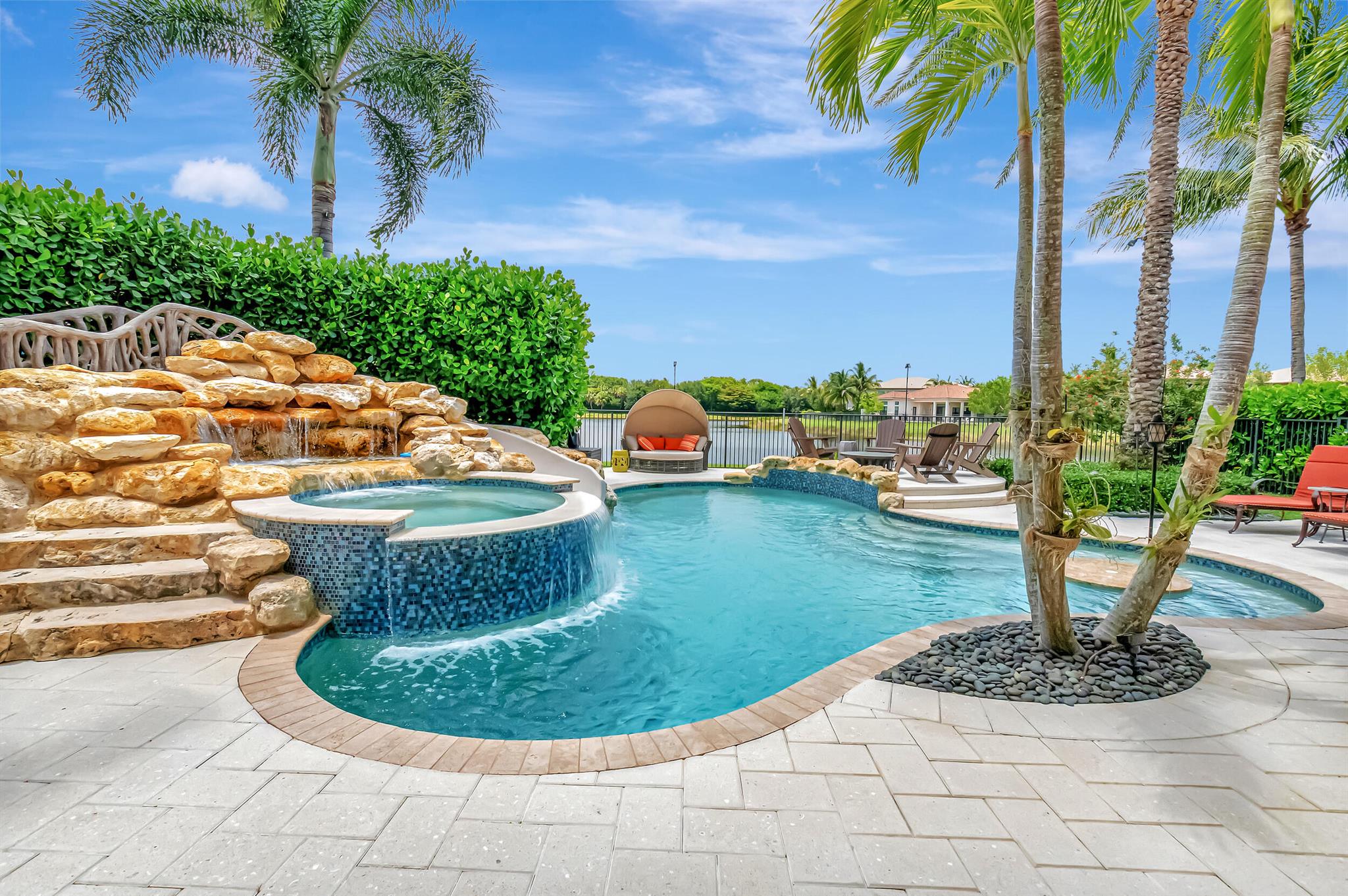 Seven Bridges - Residential