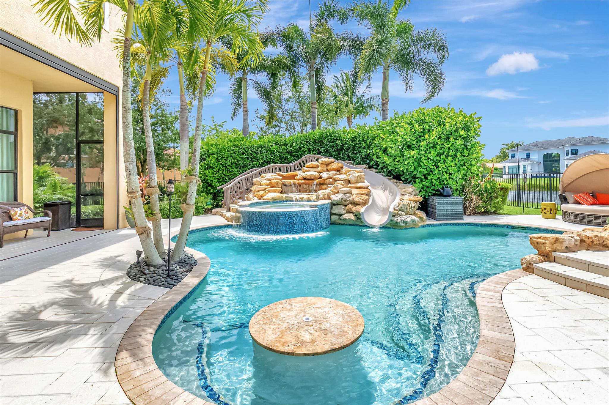 Seven Bridges - Residential