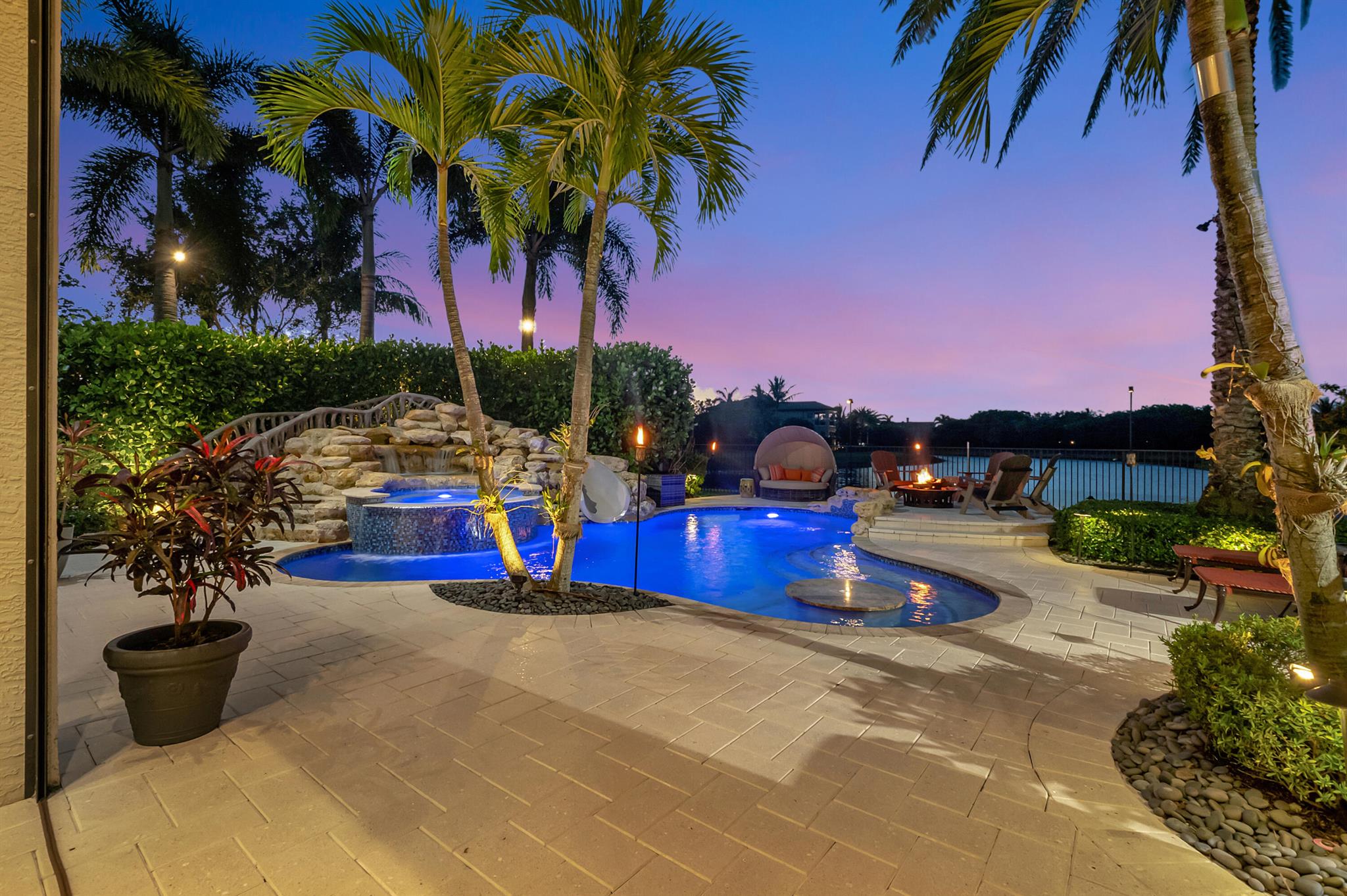 Seven Bridges - Residential