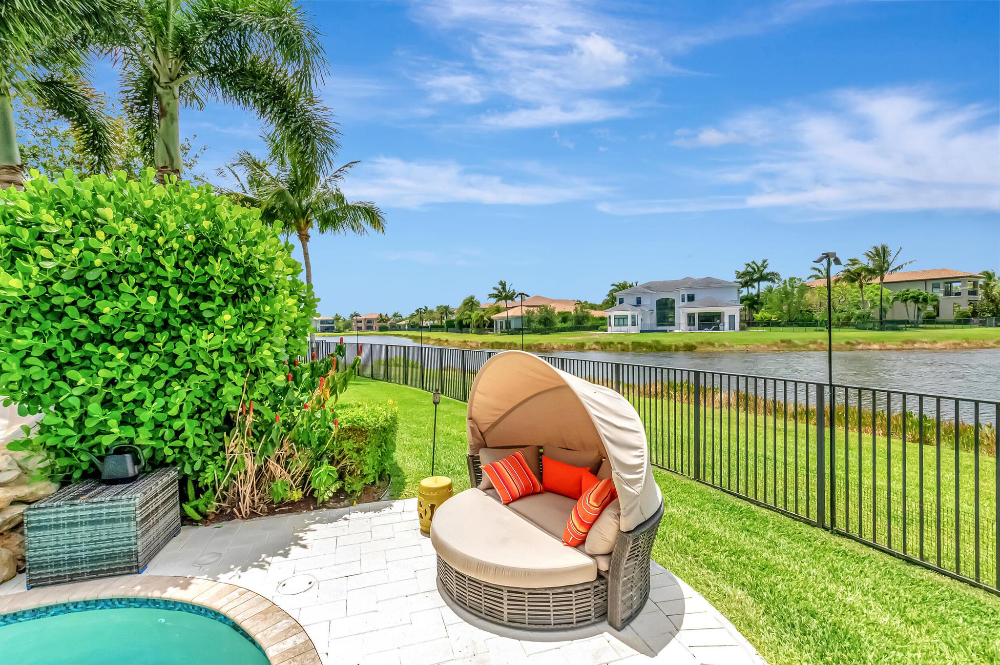 Seven Bridges - Residential