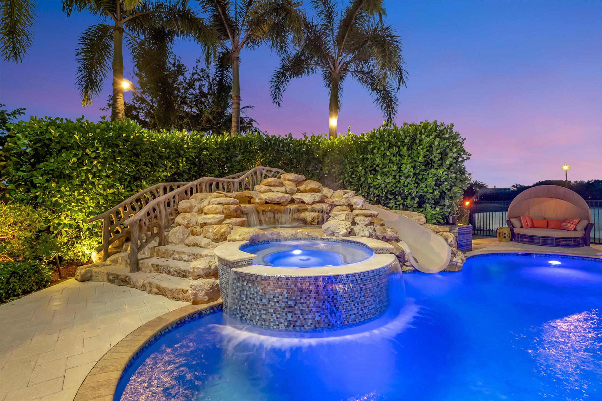 Seven Bridges - Residential