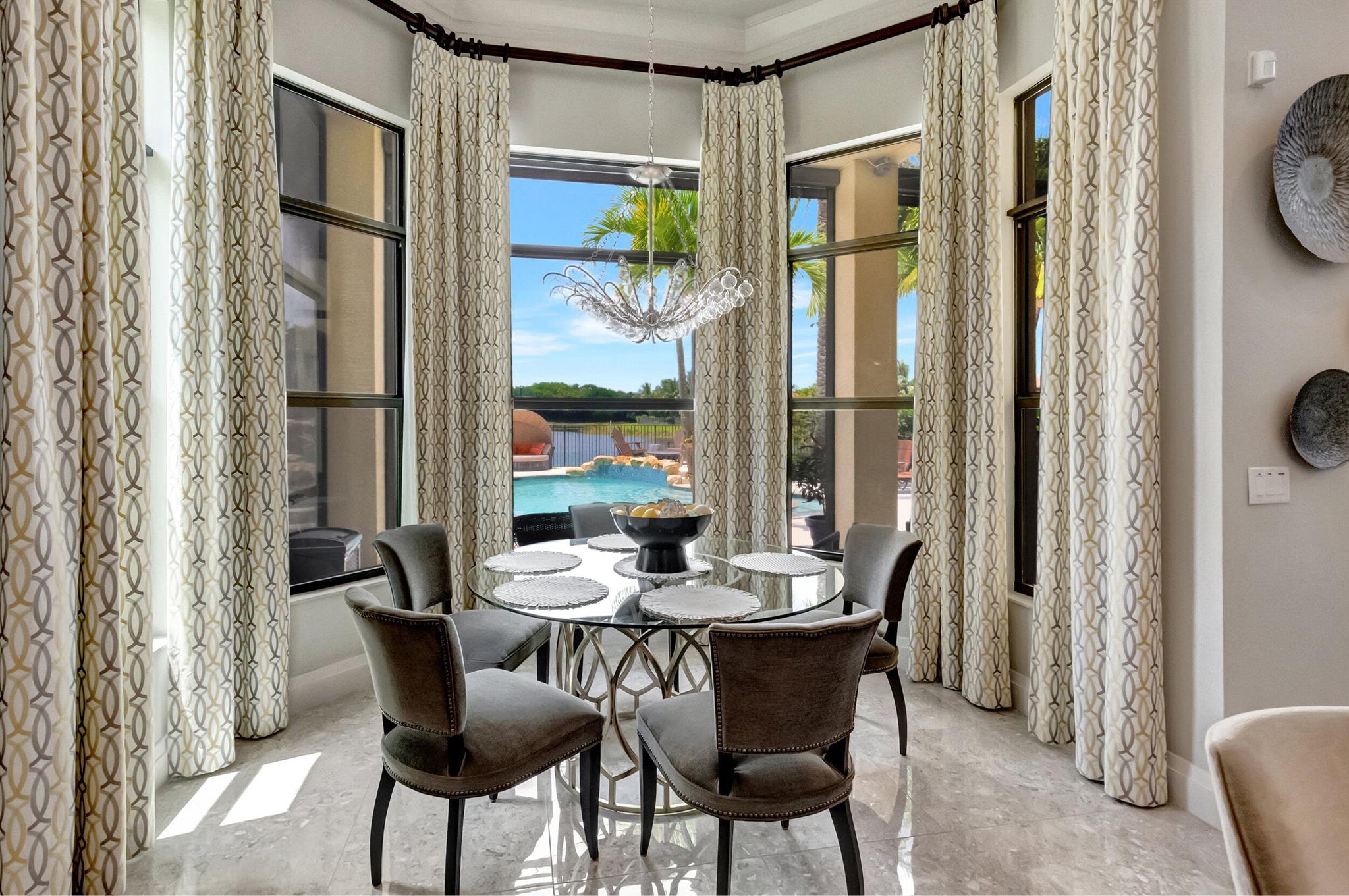 Seven Bridges - Residential