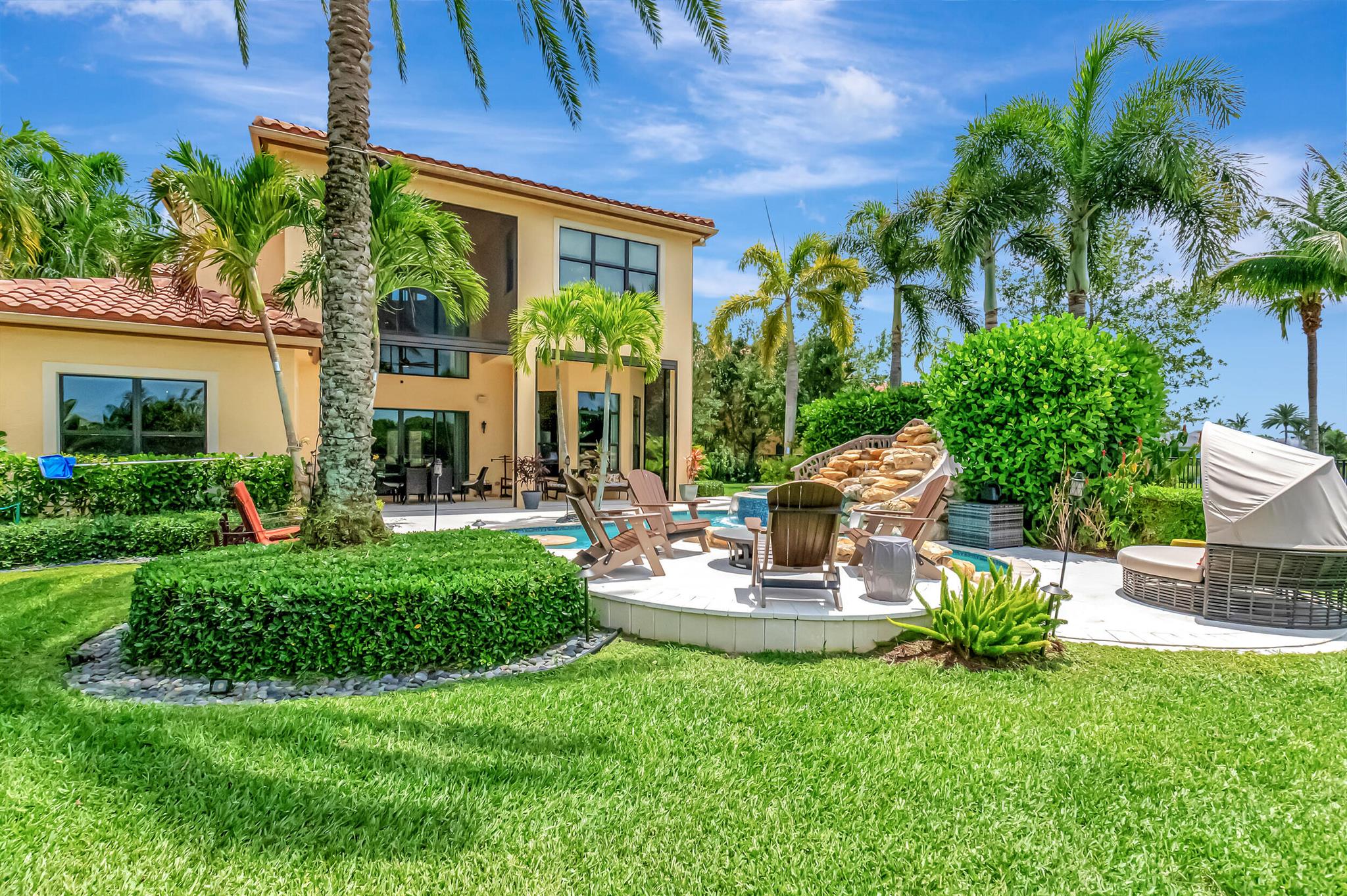 Seven Bridges - Residential