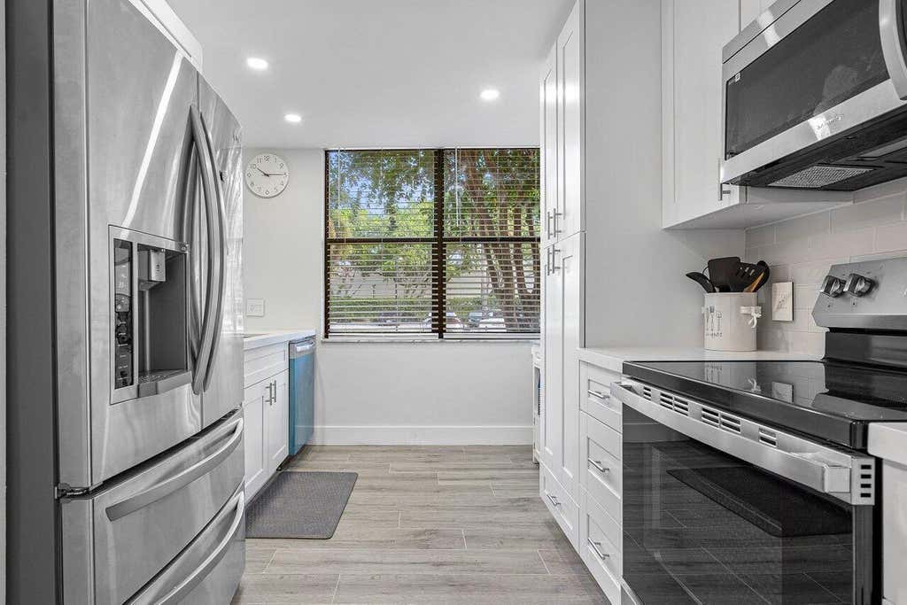 Photo of 820 Lavers Circle #G111, Delray Beach, FL 33444 (MLS # R11025031)
