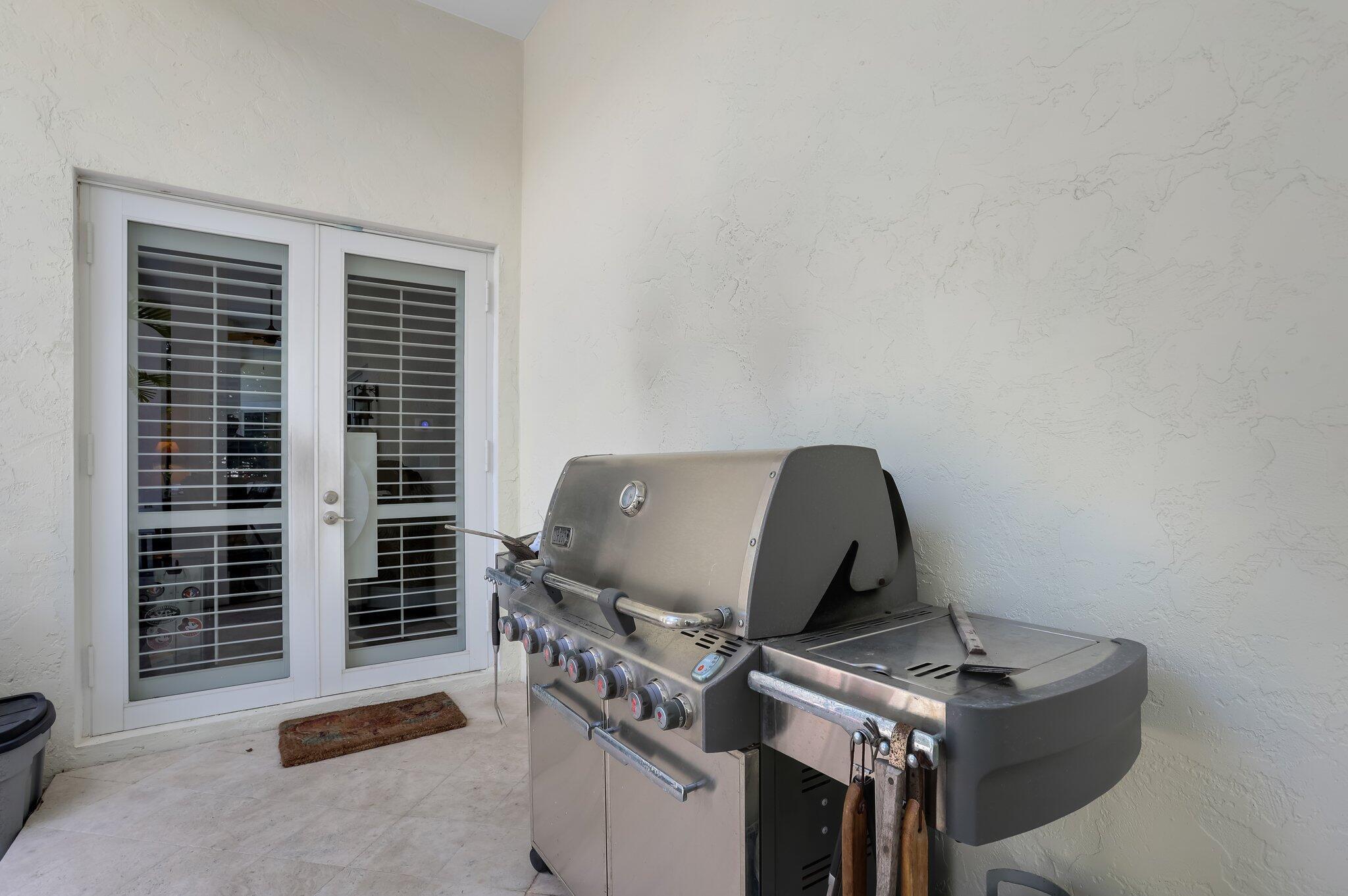 BEACH WAY HEIGHTS UNIT - Residential