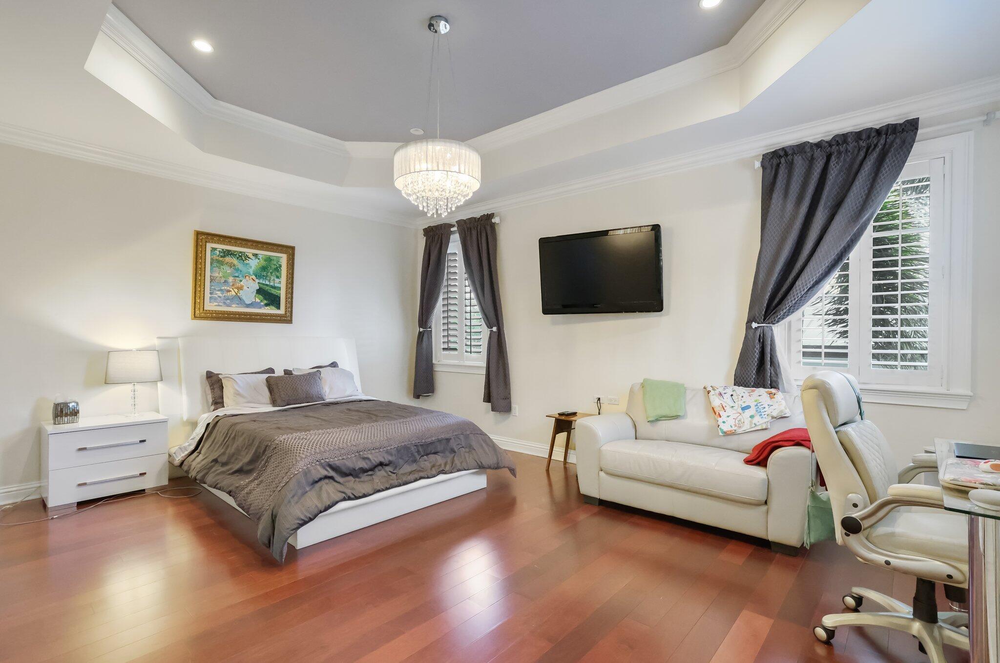 BEACH WAY HEIGHTS UNIT - Residential