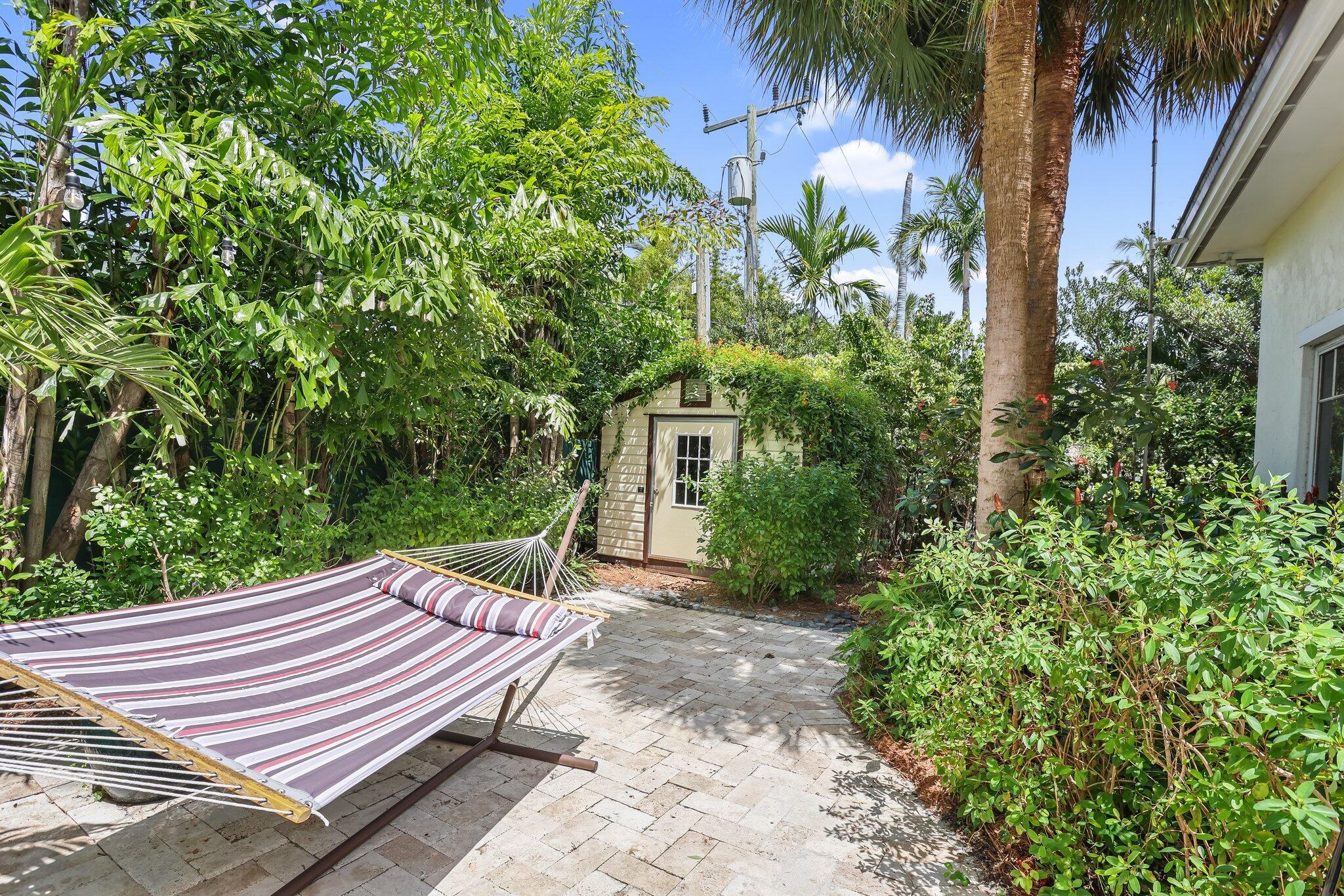 BEACH WAY HEIGHTS UNIT - Residential