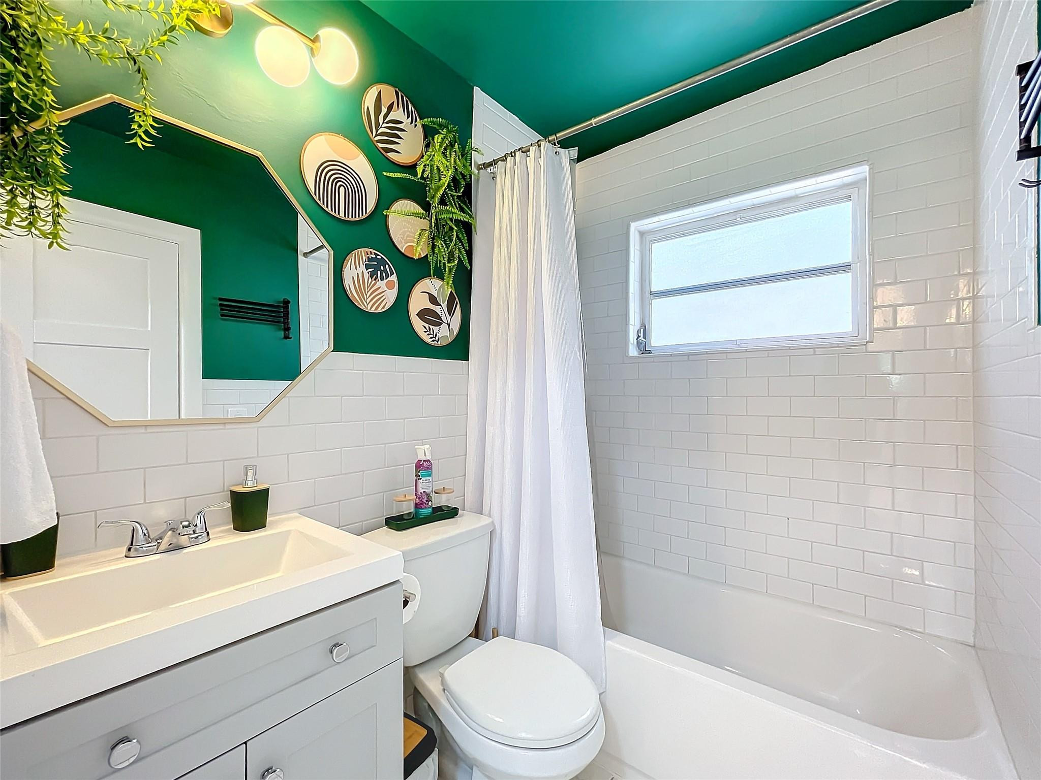 Oakland Park 2-38 B - Residential Income