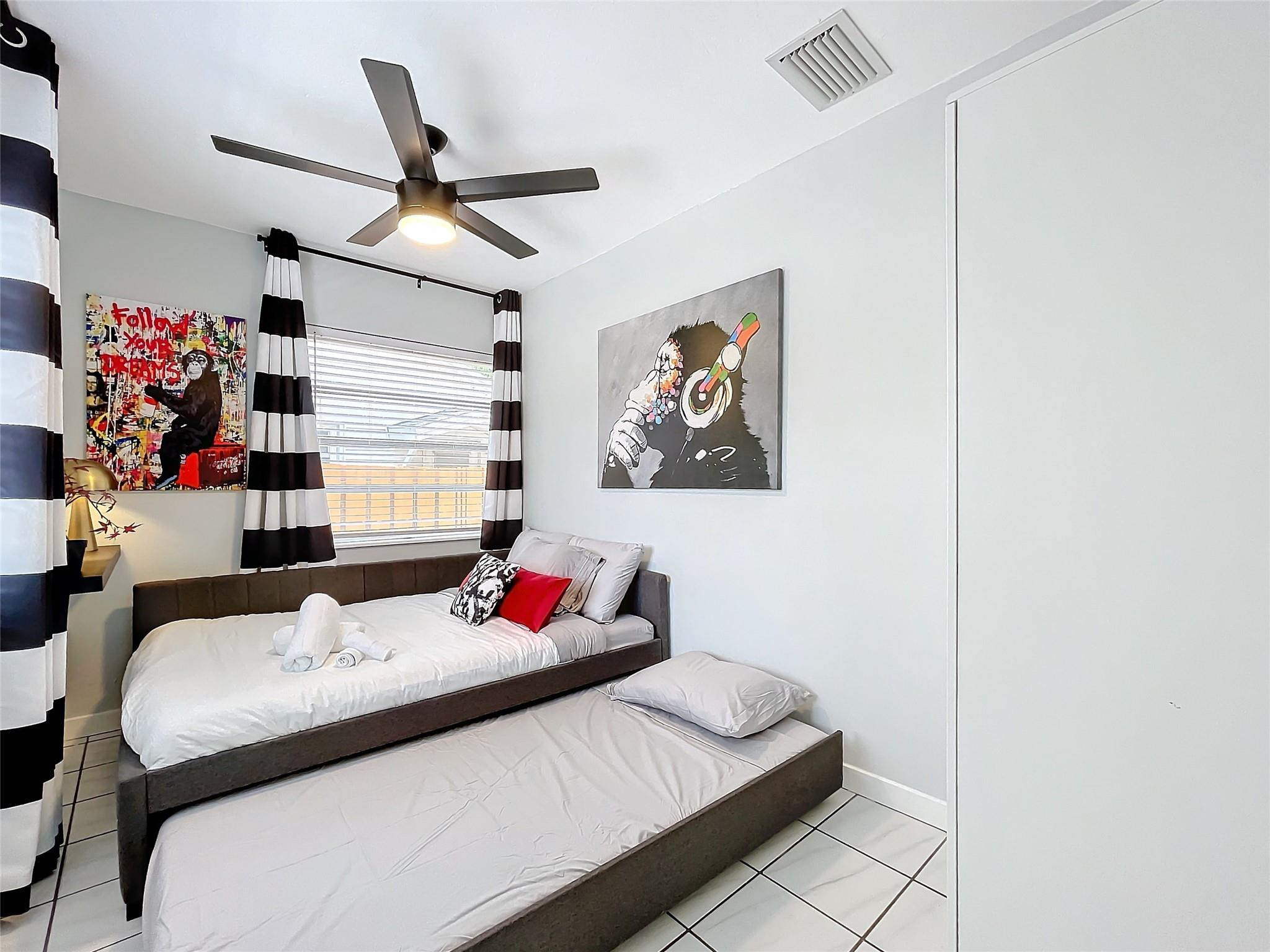 Oakland Park 2-38 B - Residential Income