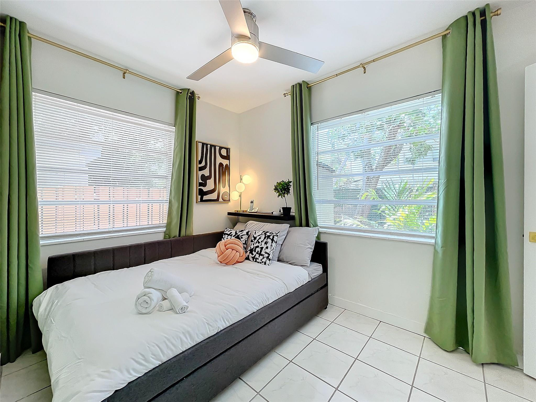 Oakland Park 2-38 B - Residential Income