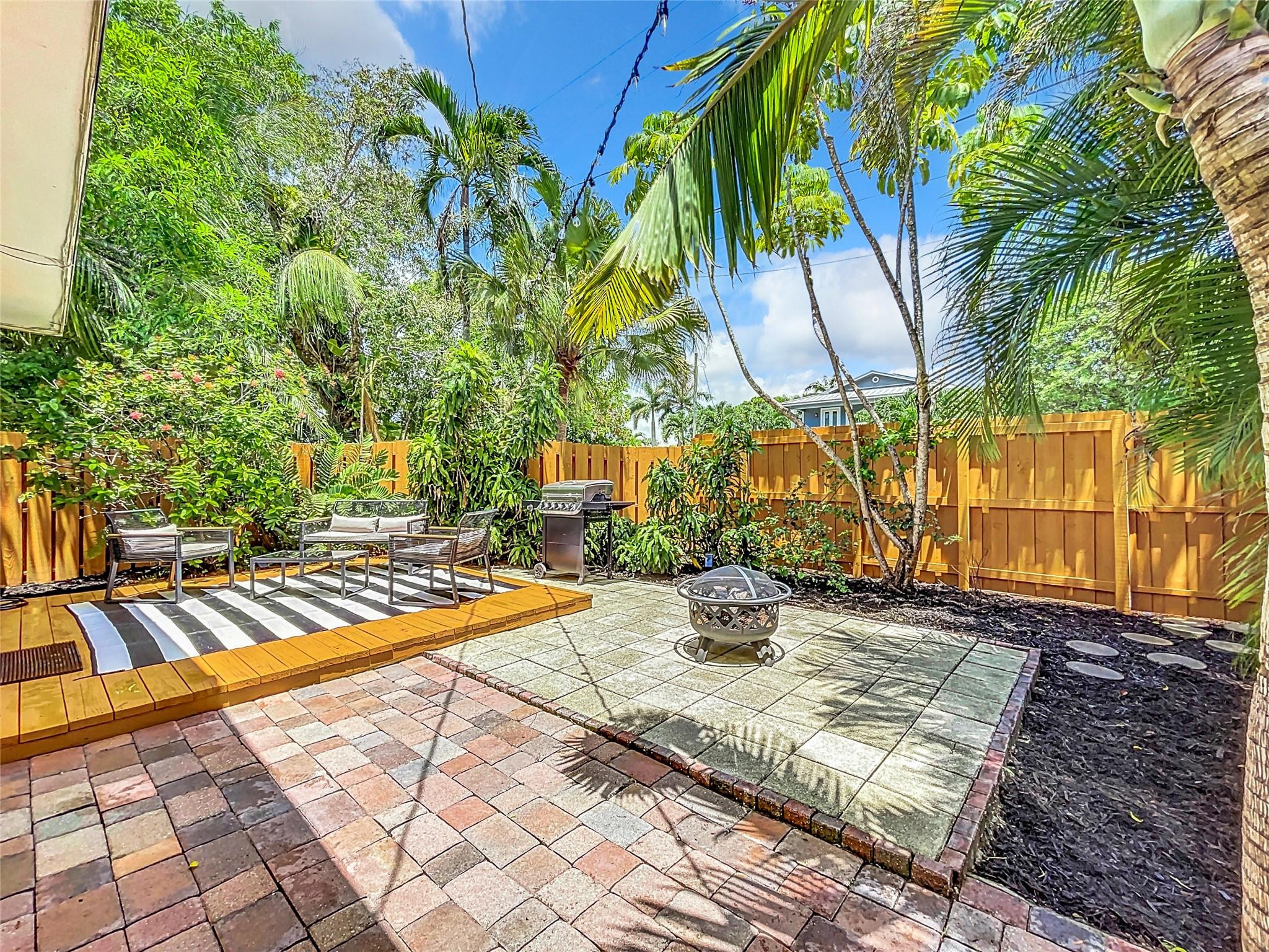 Oakland Park 2-38 B - Residential Income