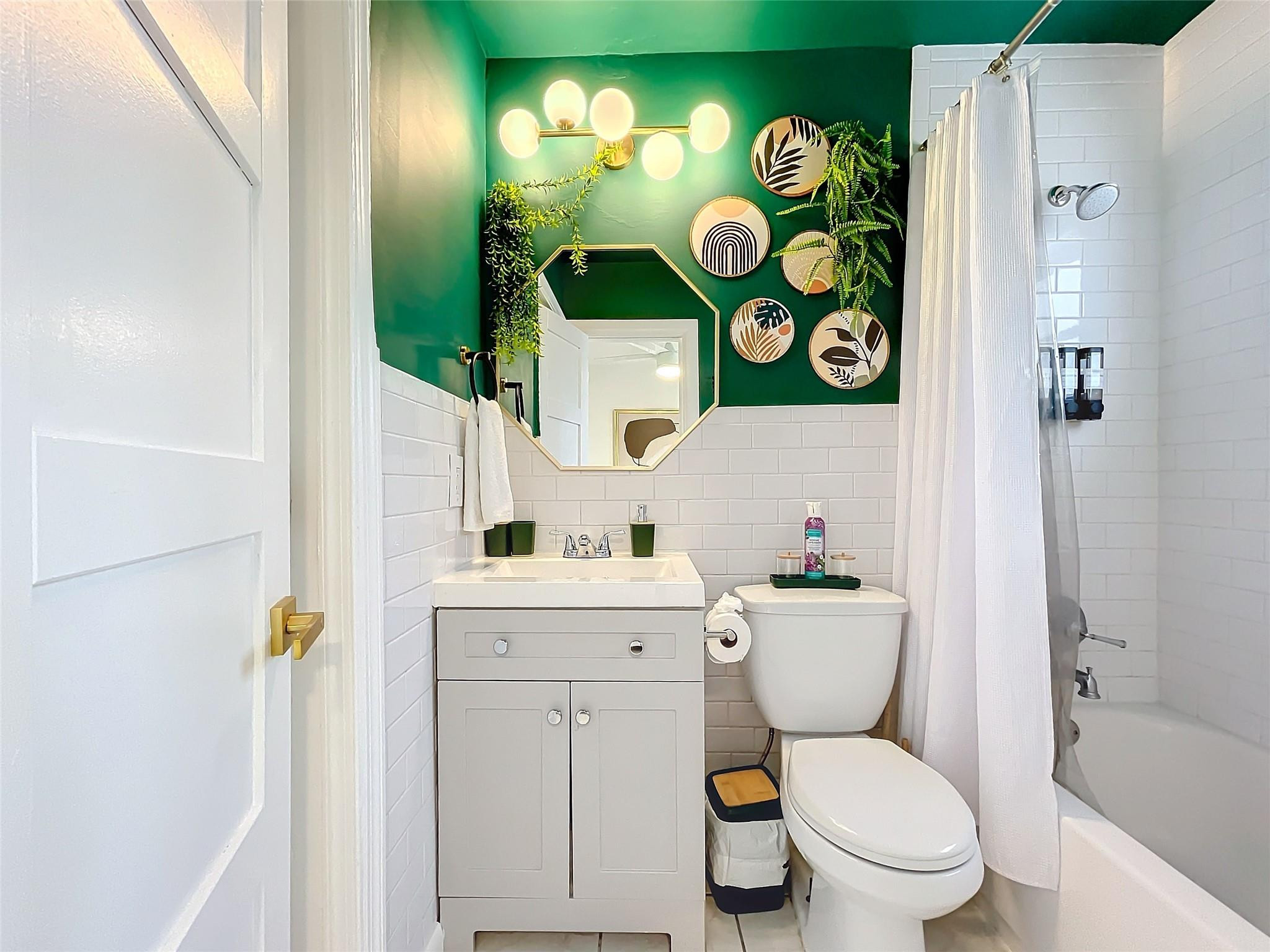 Oakland Park 2-38 B - Residential Income