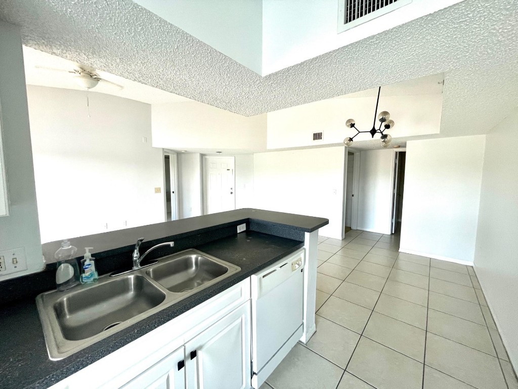 La Via - Residential