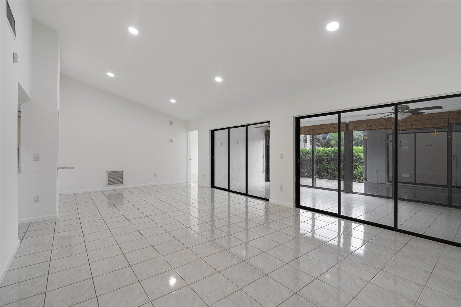 BUTTONWOOD 1 - Residential