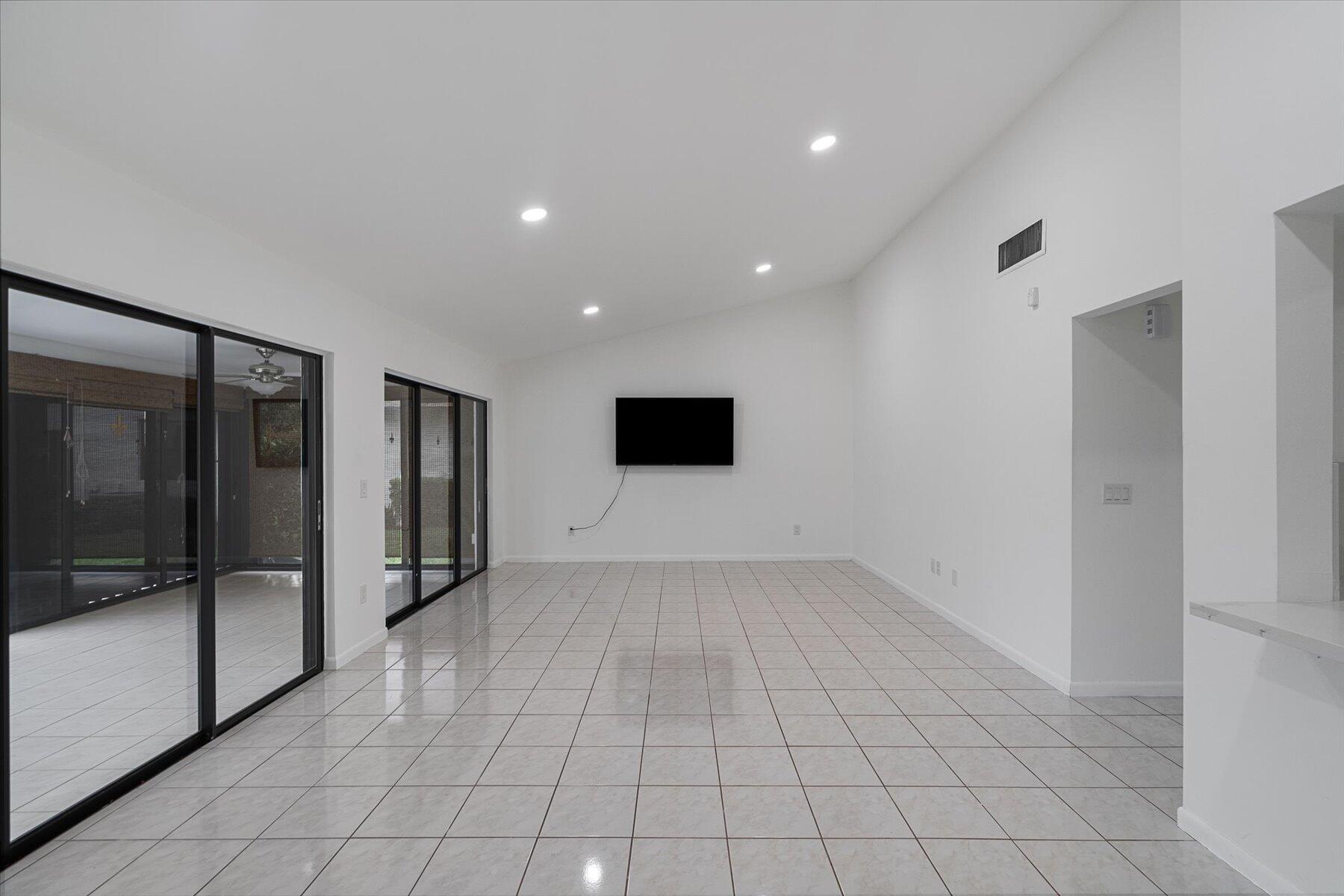 BUTTONWOOD 1 - Residential
