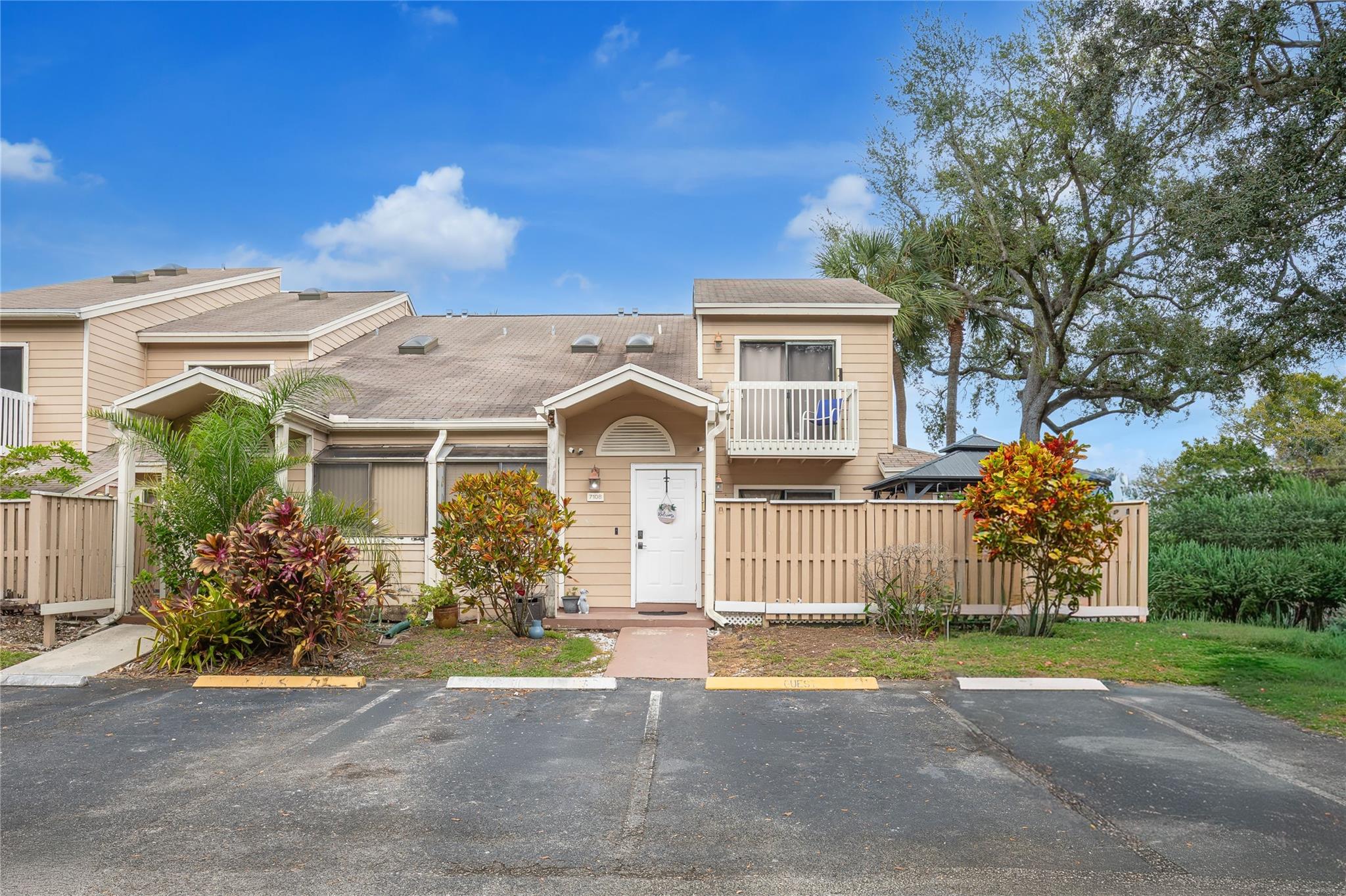 Player Place - Residential