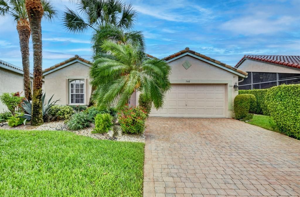 Photo of 7332 Toscane Court, Boynton Beach, FL 33437 (MLS # R10881344)