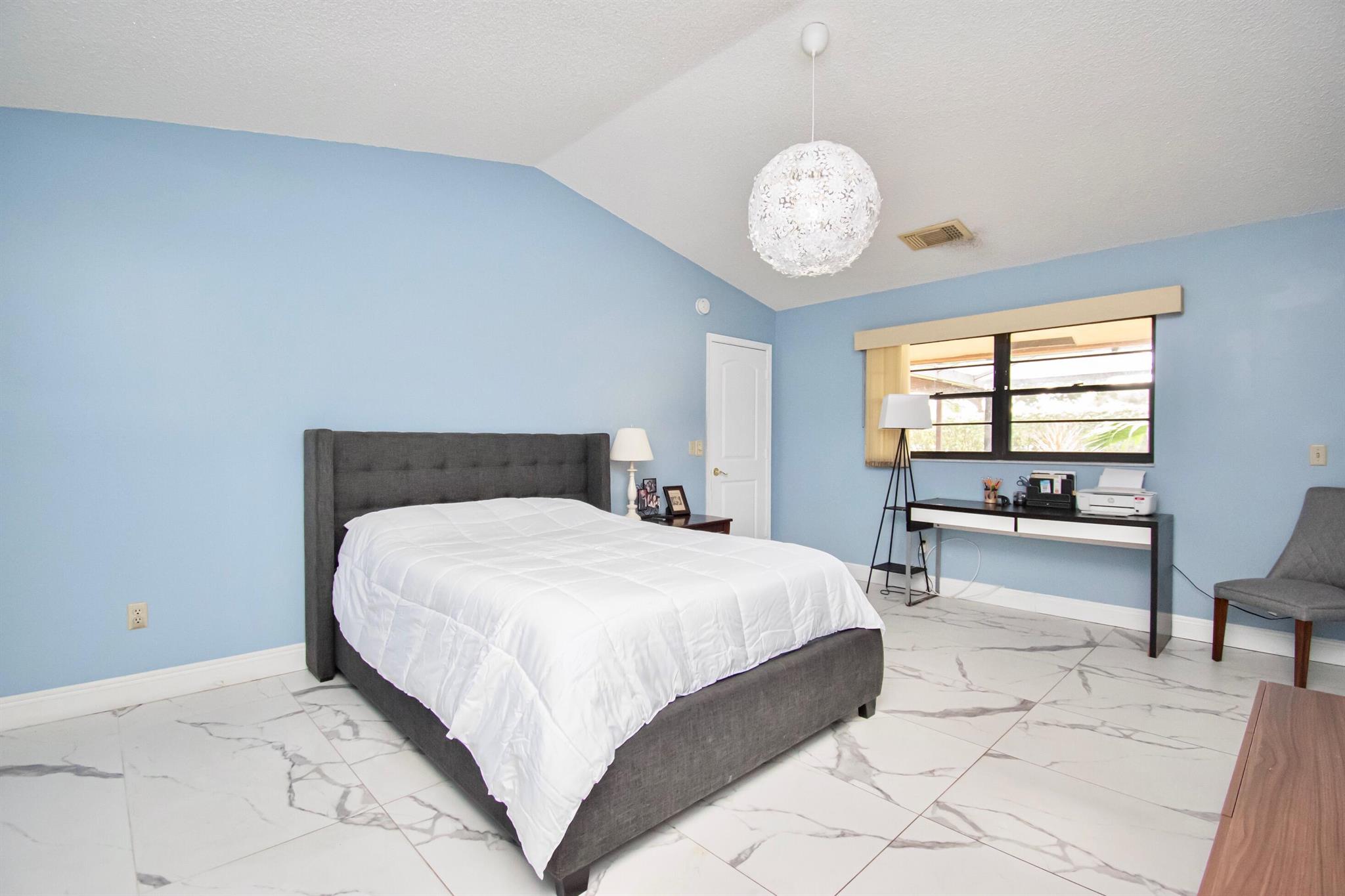 LAKES OF BOCA BARWOOD 1 - Residential