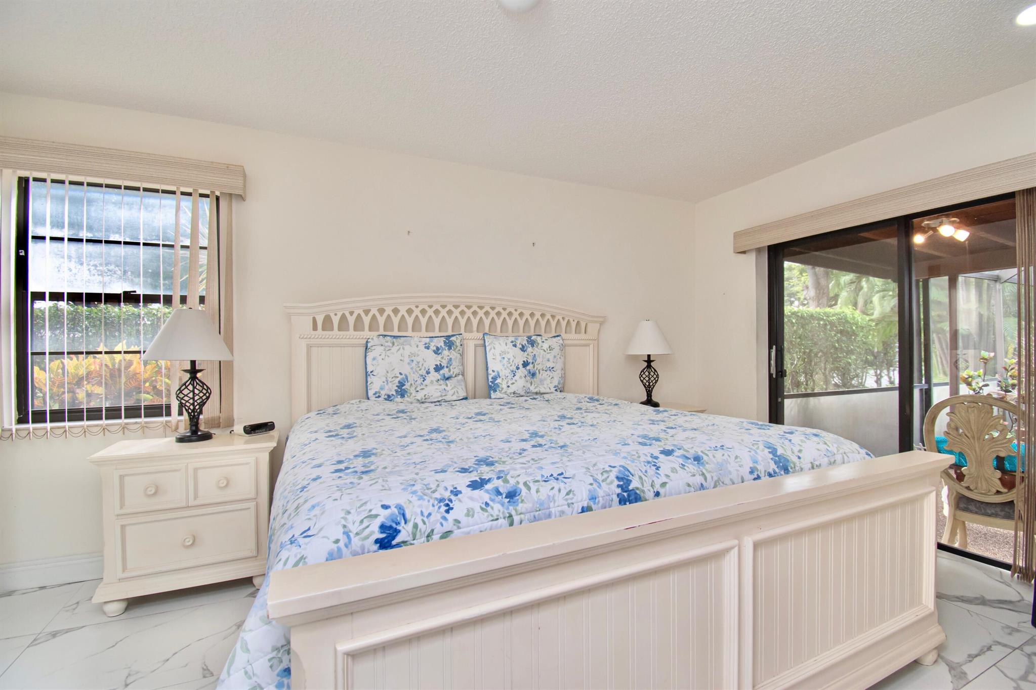 LAKES OF BOCA BARWOOD 1 - Residential