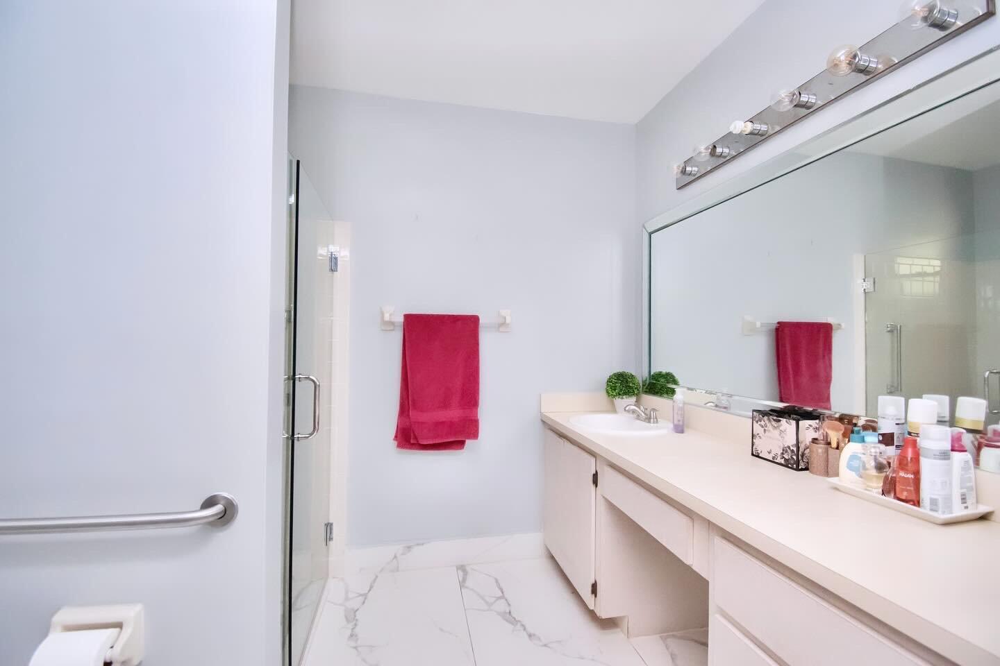 LAKES OF BOCA BARWOOD 1 - Residential