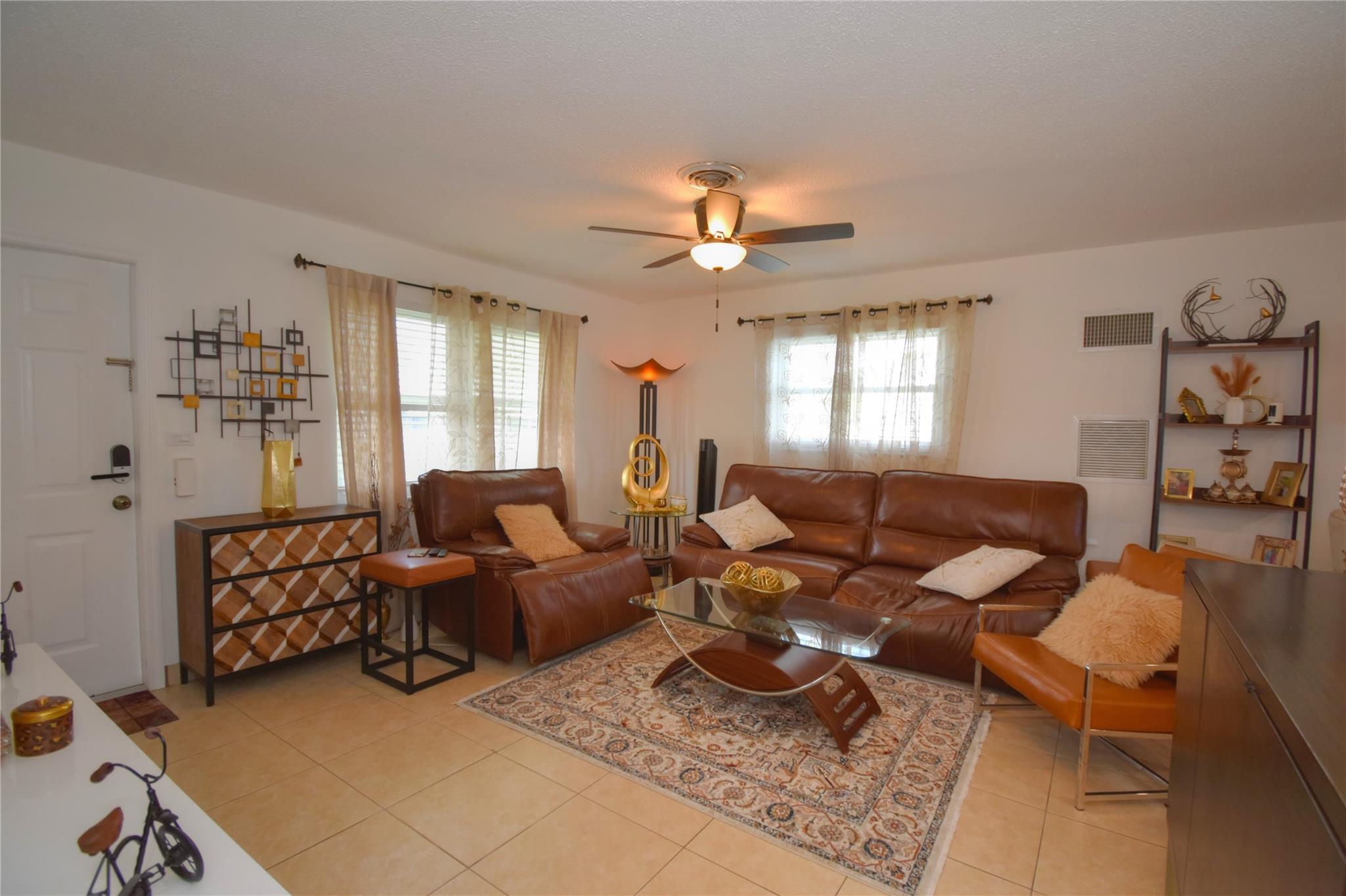 Tamarac Lakes South 62-24 - Residential