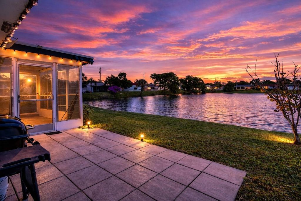 Photo of 4804 NW 27th Terrace, Fort Lauderdale, FL 33309 (MLS # F10535280)