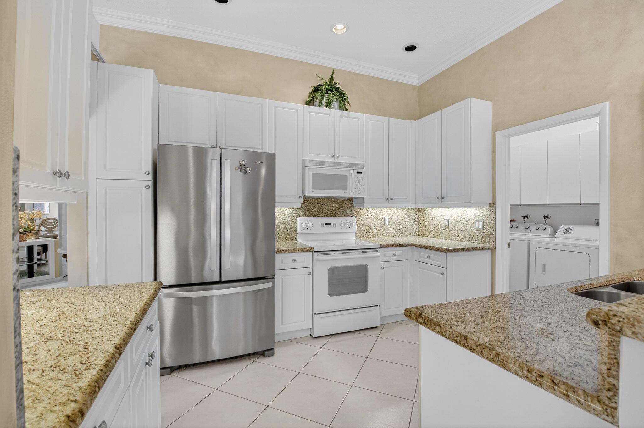 COSTA DEL SOL - Boca Poin - Residential