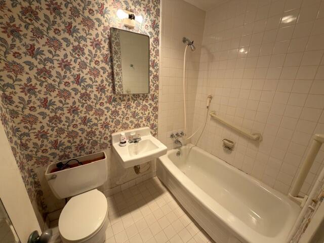 GREENWAY VILLAGE NORTH CO - Residential