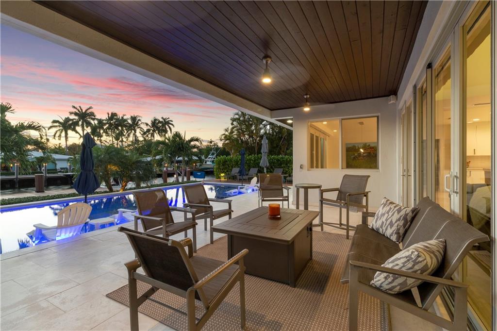 Las Olas Isles - Residential