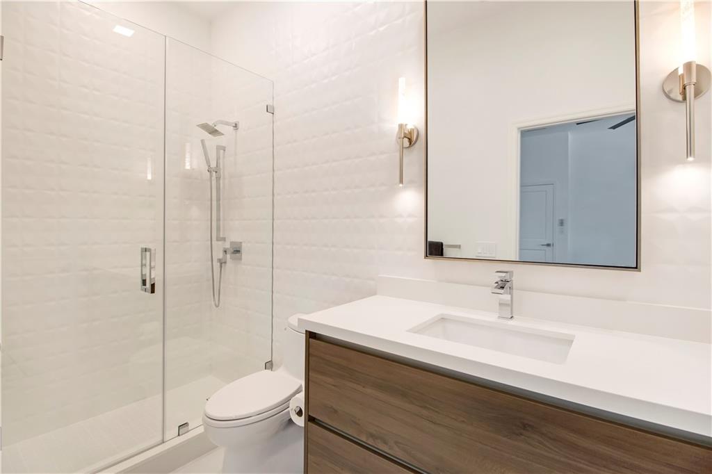 Las Olas Isles - Residential