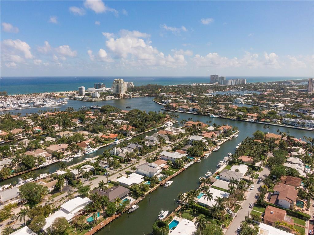 Las Olas Isles - Residential