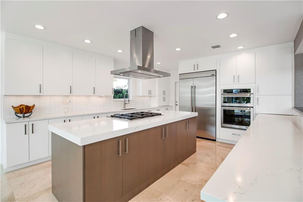 Las Olas Isles - Residential