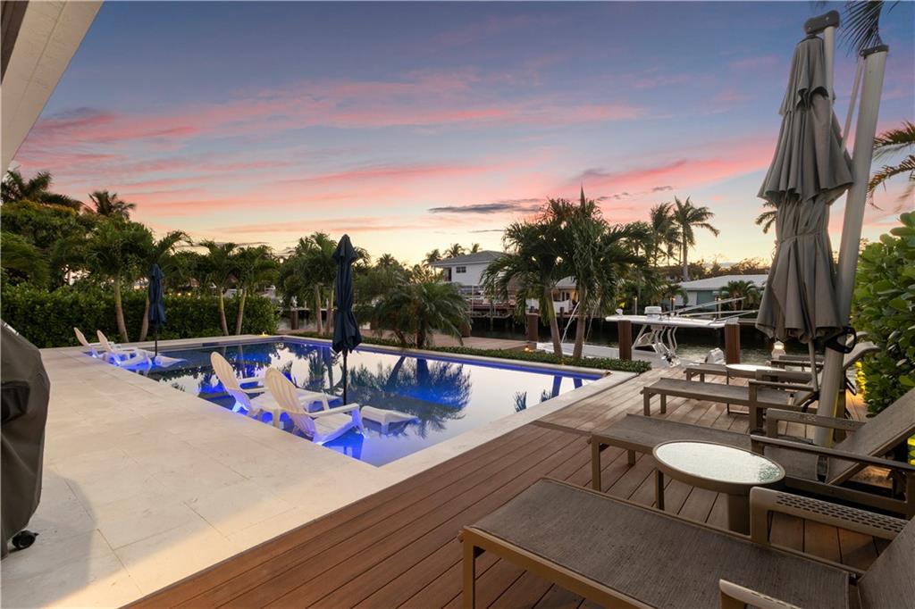 Las Olas Isles - Residential