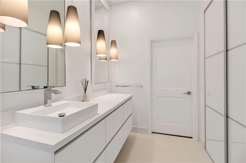 Las Olas Isles - Residential