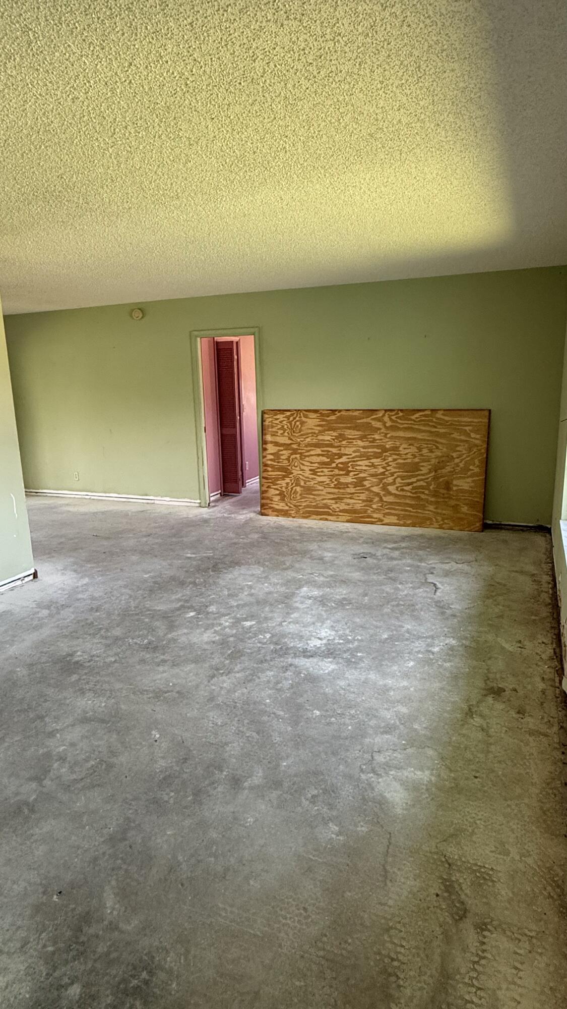 LAKE MANGO SHORES #2 - Residential