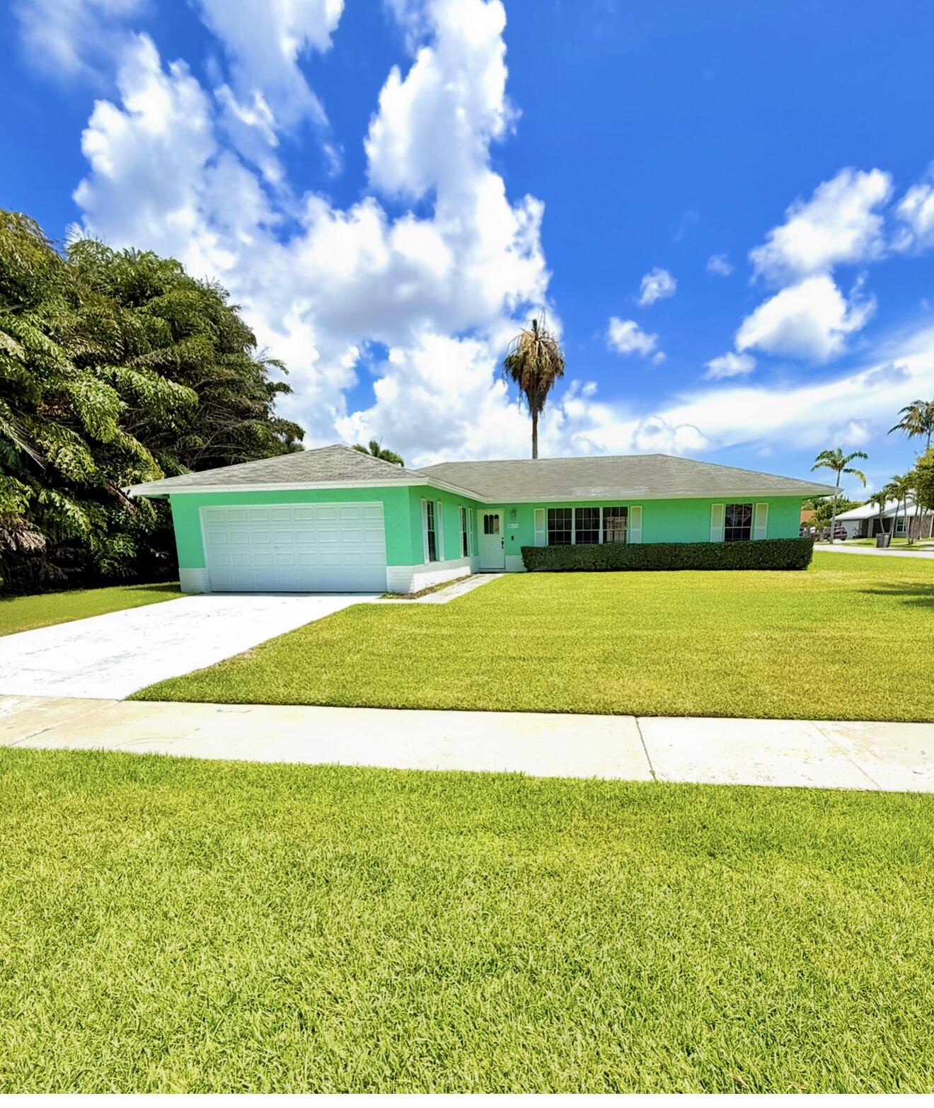 LAKE MANGO SHORES #2 - Residential