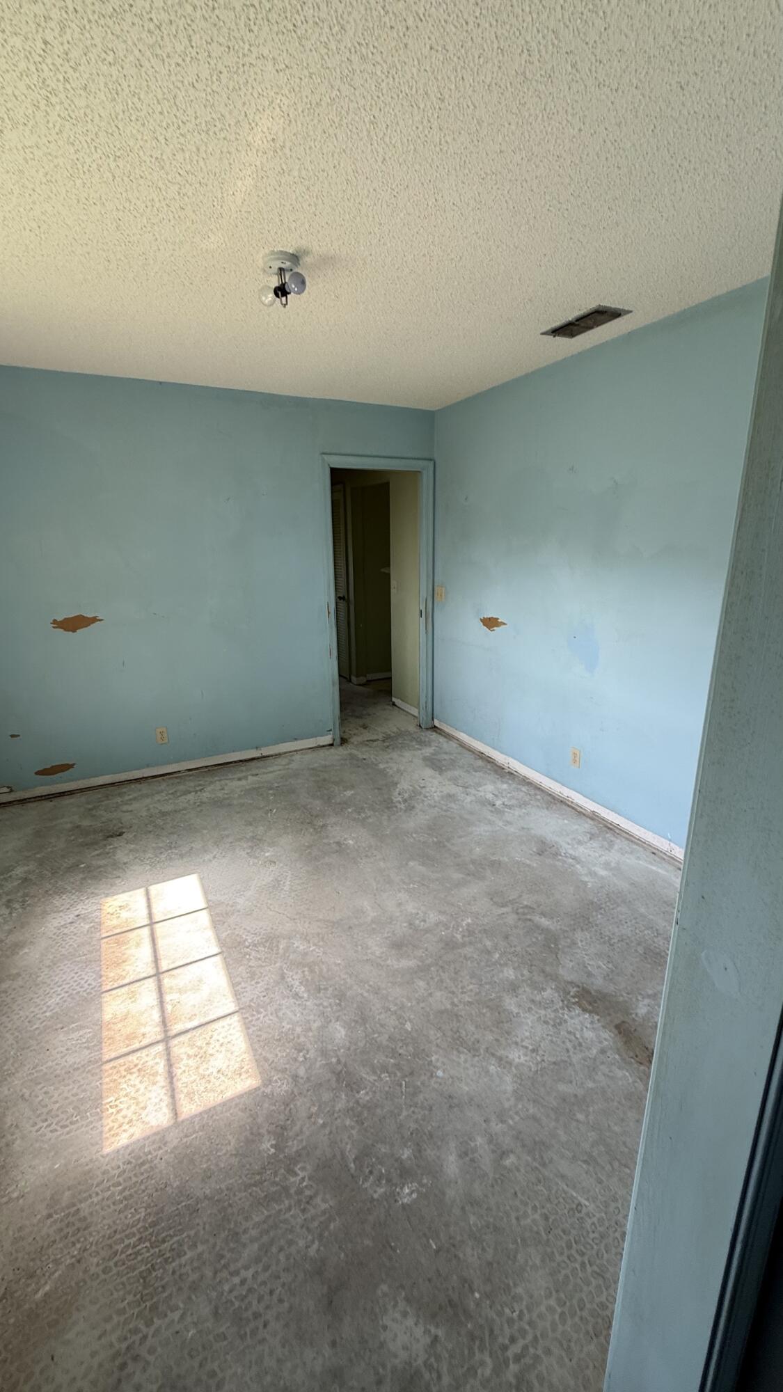 LAKE MANGO SHORES #2 - Residential
