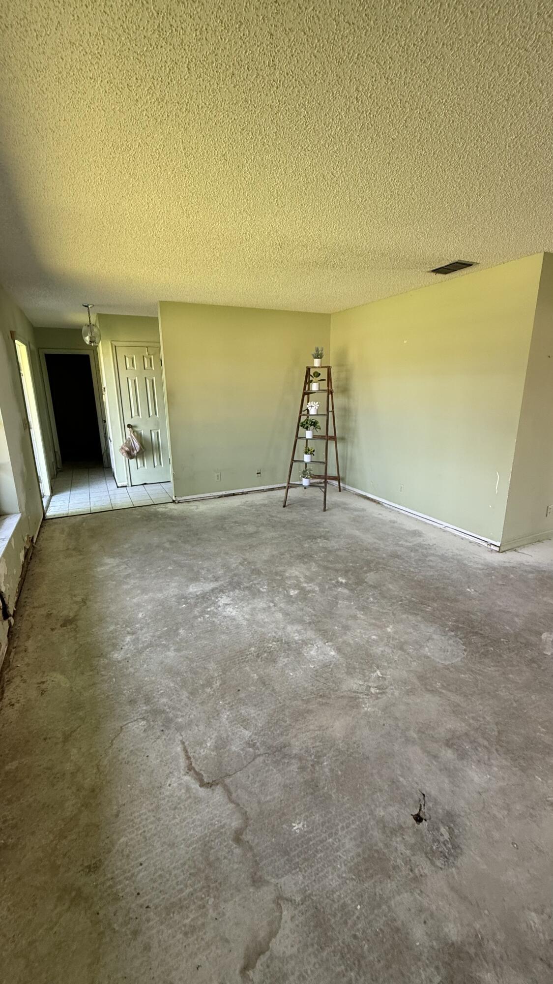 LAKE MANGO SHORES #2 - Residential