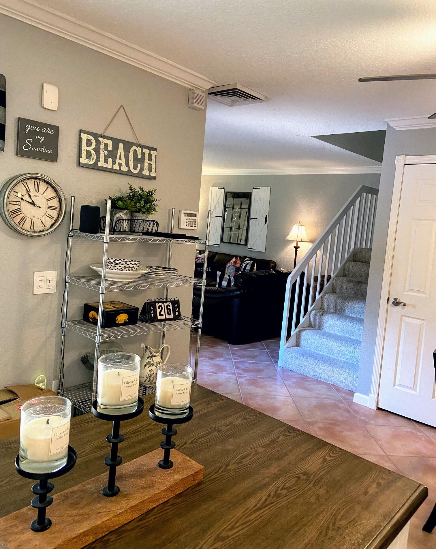 GARDEN LAKES AND GARDEN SQUARE SHOPS - Residential