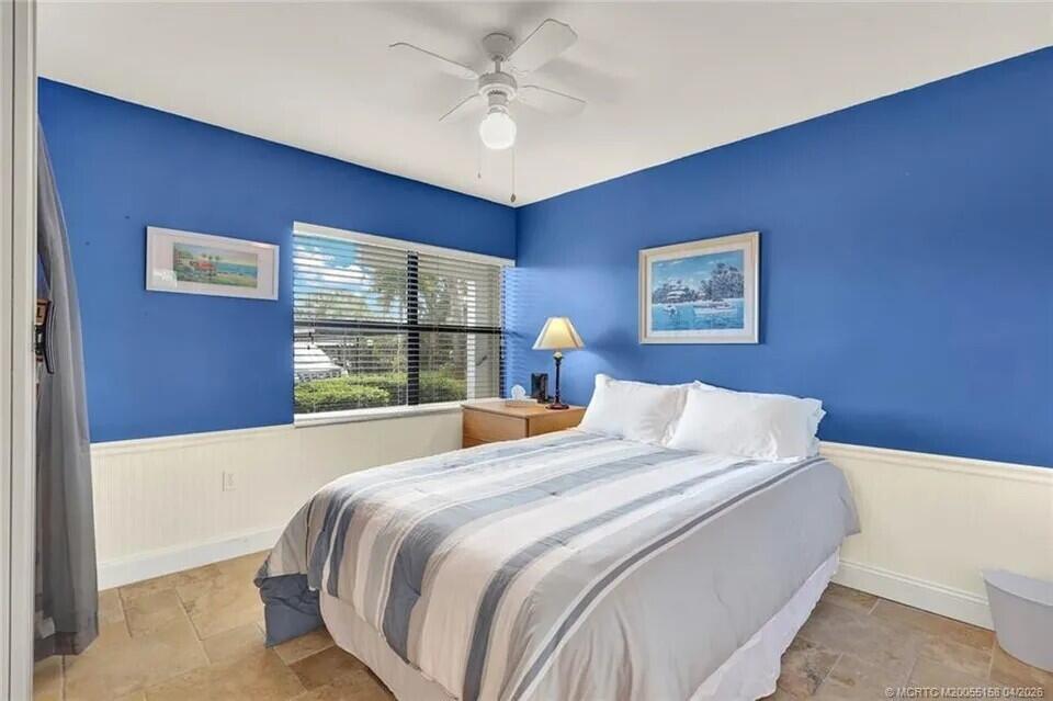 CIRCLE BAY YACHT CLUB CONDO - Residential