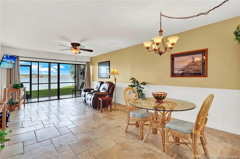 CIRCLE BAY YACHT CLUB CONDO - Residential