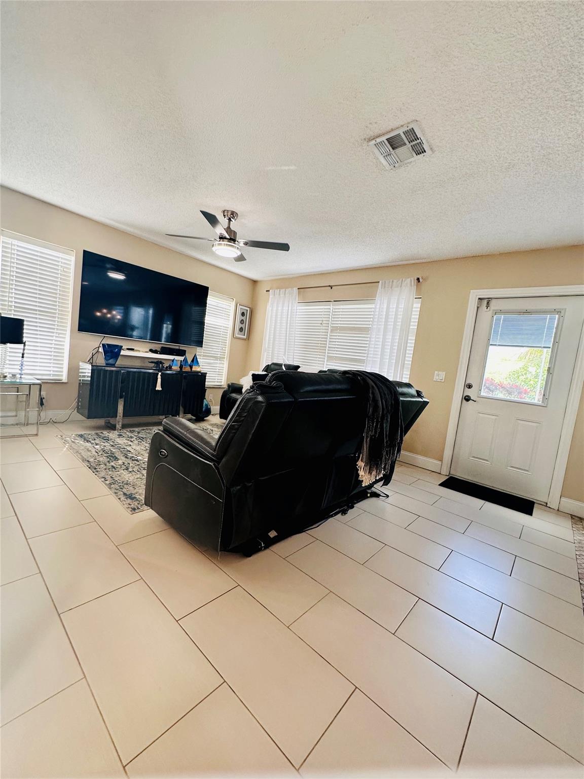 Wyndham Lakes North 158-2 - Residential