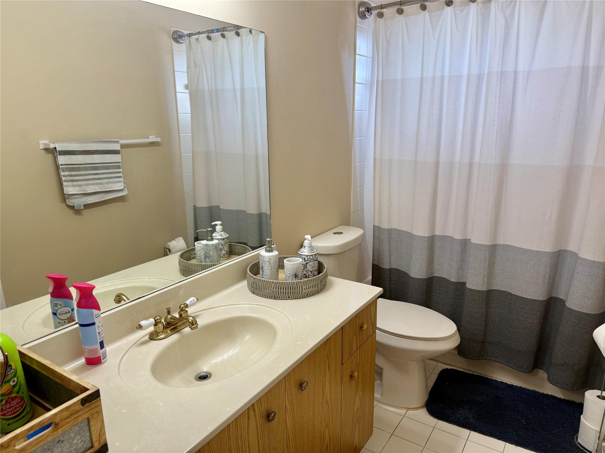 Wyndham Lakes North 158-2 - Residential