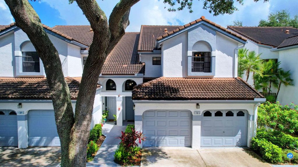 Photo of 5419 Firenze Drive #K, Boynton Beach, FL 33437 (MLS # R11095598)