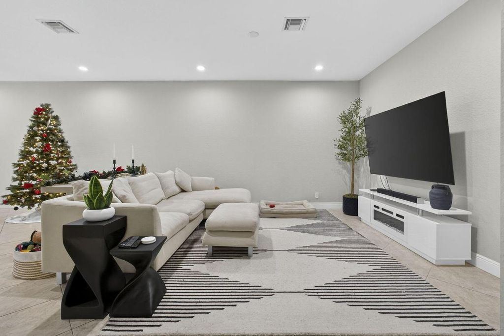 Photo of 4991 Bonsai Cir #105, Palm Beach Gardens, FL 33418 (MLS # R11138709)