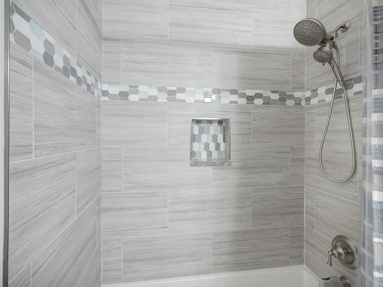 4991 Bonsai Circle #105