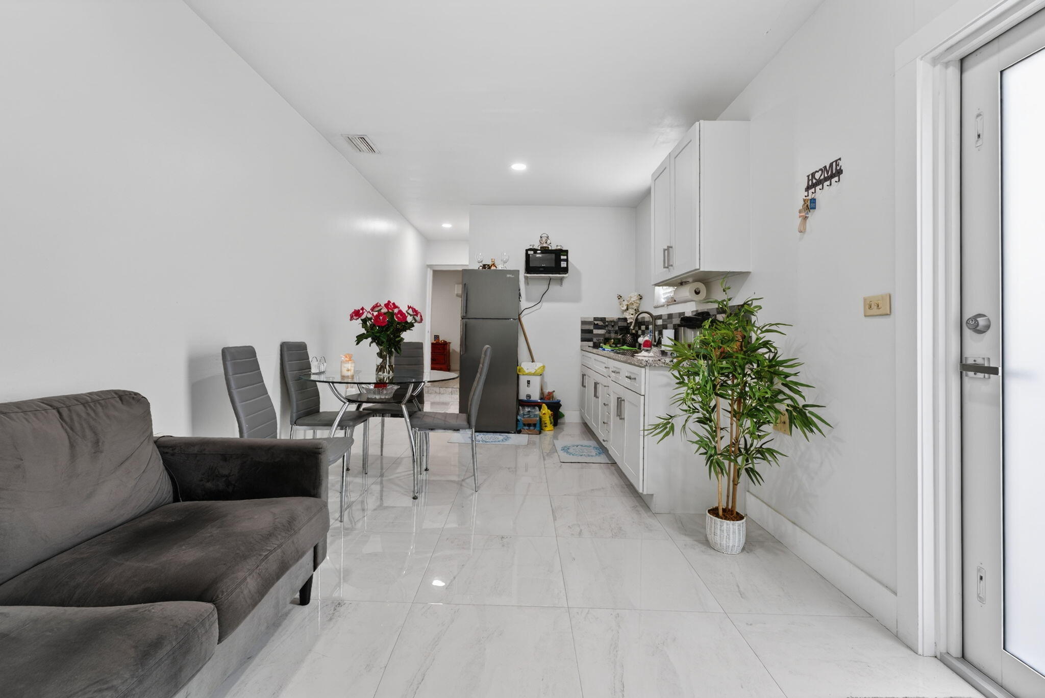 PARK WEST HEIGHTS - Residential