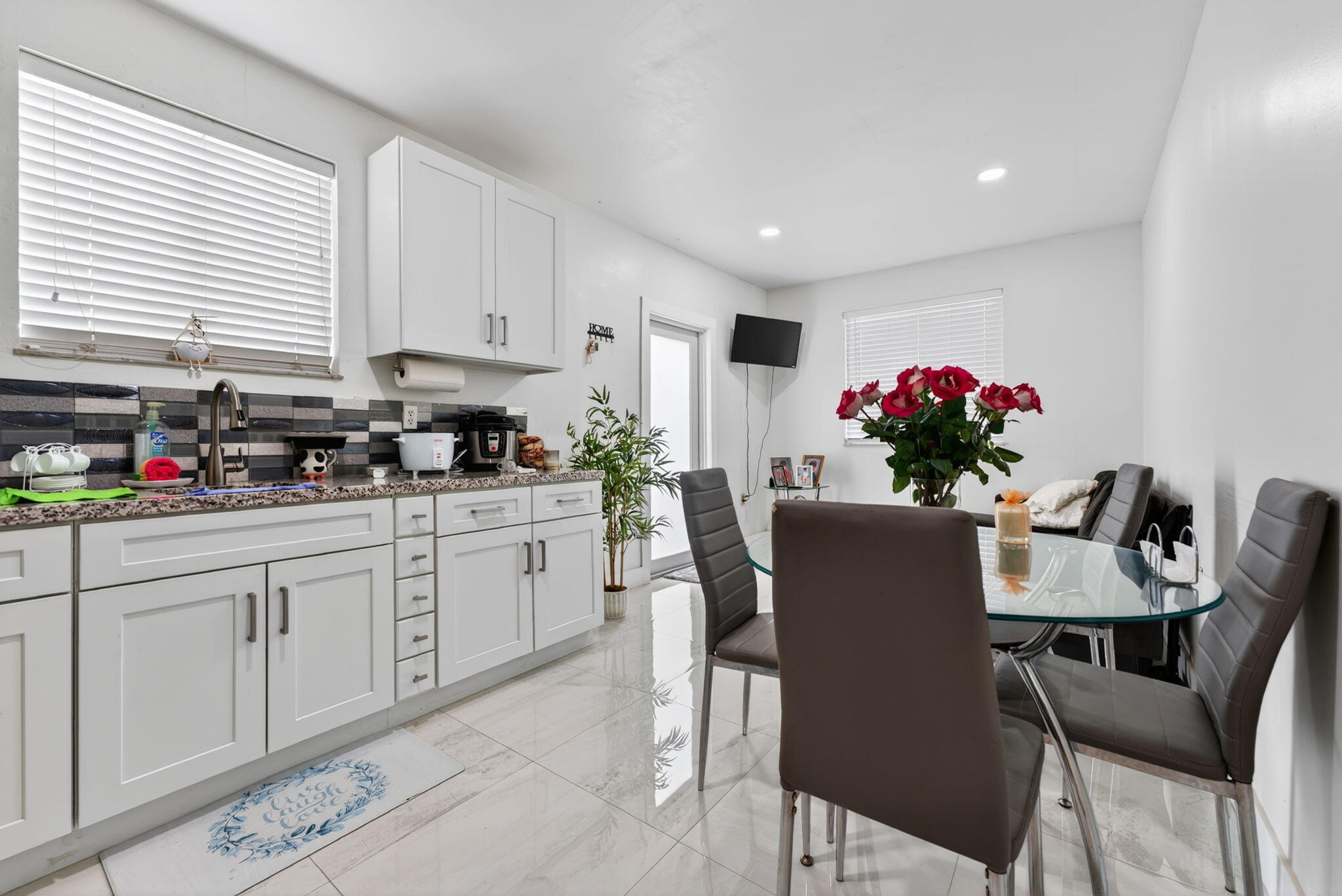 PARK WEST HEIGHTS - Residential