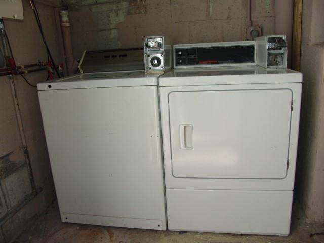 Hollywood South Side Add - Residential Lease