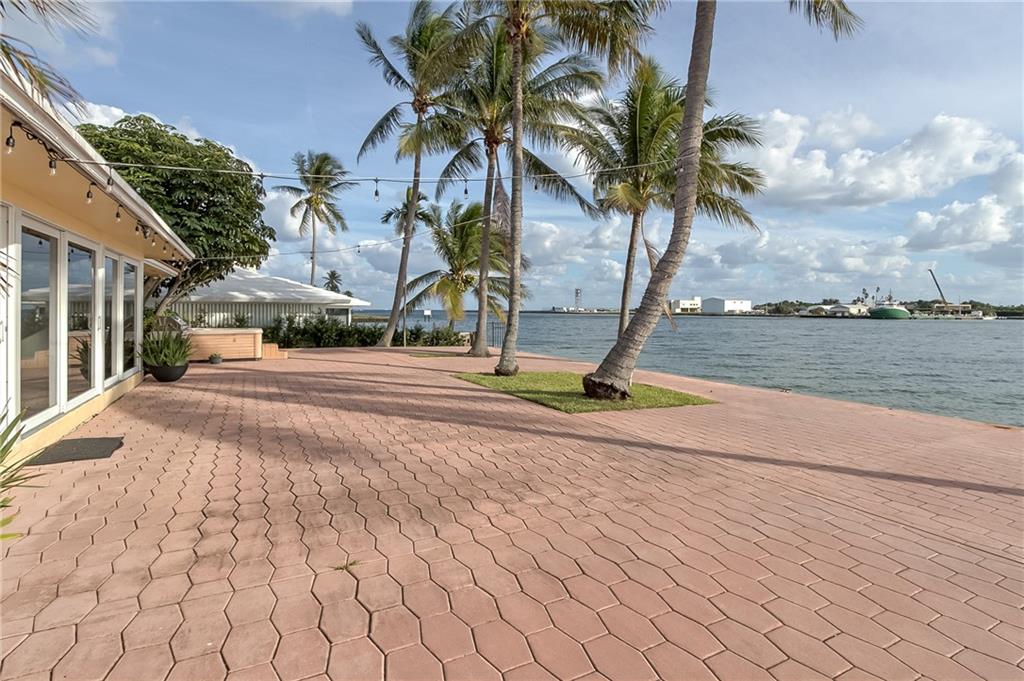 HARBOUR HEIGHTS - Residential